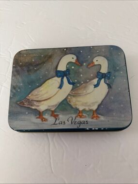 Country Goose Playing Cards in Tin Winter Geese Las Vegas 80’s-90’s Decor